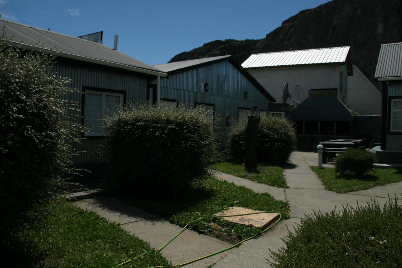 Complejo Don Joel Hostel El Chalten Exterior photo