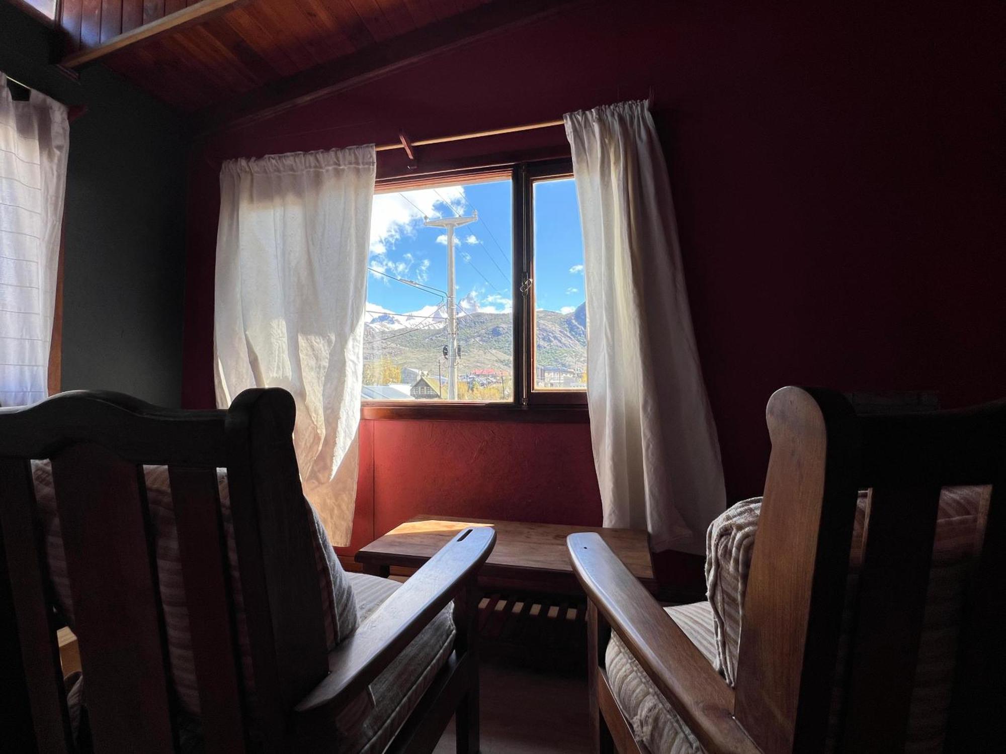 Complejo Don Joel Hostel El Chalten Exterior photo